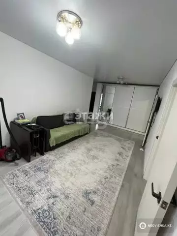 3-комнатная квартира, этаж 11 из 12, 70 м²