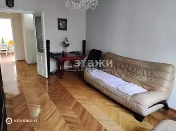 3-комнатная квартира, этаж 3 из 5, 65 м²