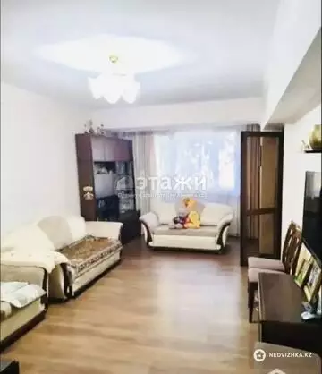 3-комнатная квартира, этаж 2 из 5, 80 м²