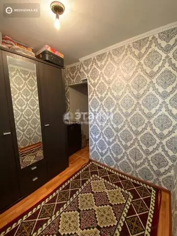 1-комнатная квартира, этаж 3 из 5, 32 м²