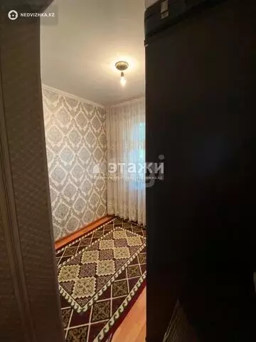 1-комнатная квартира, этаж 3 из 5, 32 м²