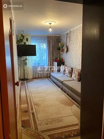 1-комнатная квартира, этаж 3 из 5, 32 м²