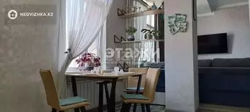 3-комнатная квартира, этаж 3 из 3, 90 м²