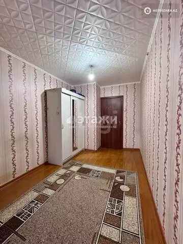 2-комнатная квартира, этаж 2 из 4, 43 м²