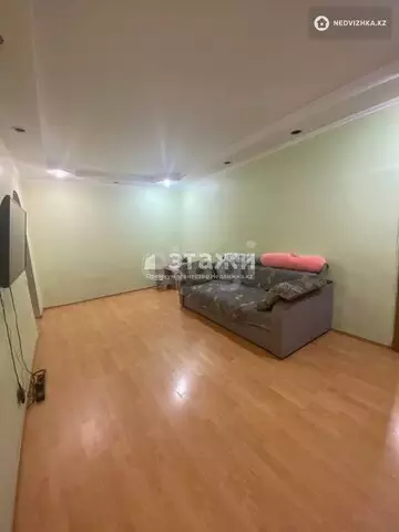 2-комнатная квартира, этаж 2 из 5, 43 м²