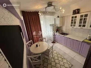 2-комнатная квартира, этаж 9 из 9, 64 м²