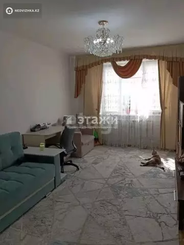 2-комнатная квартира, этаж 9 из 9, 54 м²