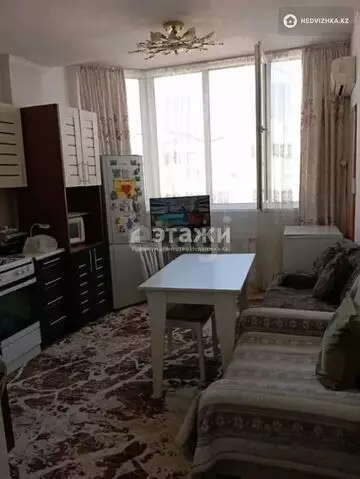 2-комнатная квартира, этаж 9 из 9, 54 м²