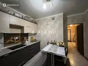 1-комнатная квартира, этаж 9 из 13, 44 м²