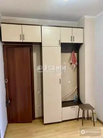 1-комнатная квартира, этаж 3 из 9, 38 м²