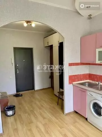 1-комнатная квартира, этаж 3 из 9, 38 м²