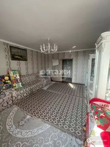 2-комнатная квартира, этаж 10 из 13, 68 м²