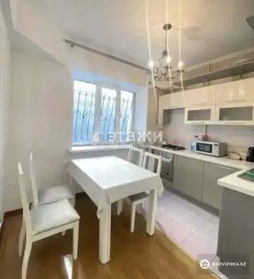 81.4 м², 3-комнатная квартира, этаж 2 из 5, 81 м², изображение - 6