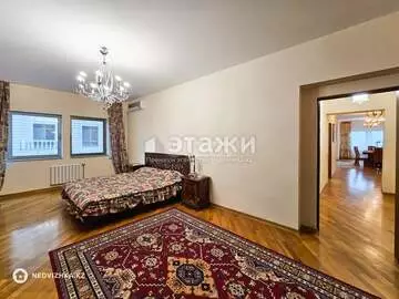 4-комнатная квартира, этаж 5 из 16, 160 м², на длительный срок