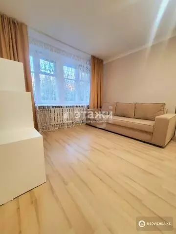 1-комнатная квартира, этаж 2 из 5, 41 м², на длительный срок