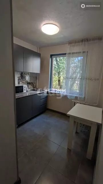 60 м², 3-комнатная квартира, этаж 2 из 4, 60 м², на длительный срок, изображение - 1