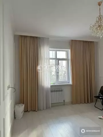 2-комнатная квартира, этаж 1 из 13, 70 м², на длительный срок