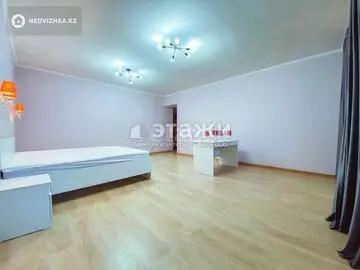 222 м², 5-комнатная квартира, этаж 1 из 4, 222 м², на длительный срок, изображение - 1