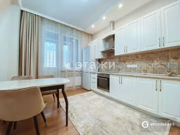 2-комнатная квартира, этаж 6 из 12, 75 м², на длительный срок