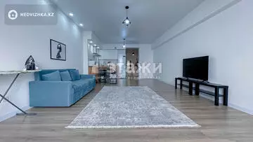 1-комнатная квартира, этаж 11 из 12, 59 м², на длительный срок