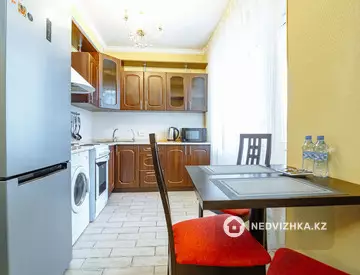 90 м², 3-комнатная квартира, этаж 2 из 10, 90 м², посуточно, изображение - 6