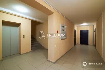 2-комнатная квартира, этаж 4 из 6, 90 м²