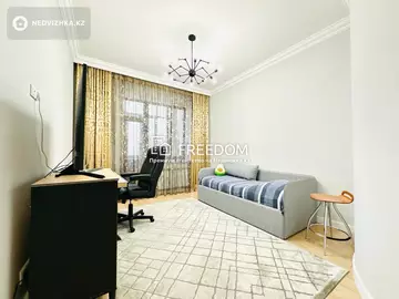 226 м², 4-комнатная квартира, этаж 2 из 4, 226 м², изображение - 11