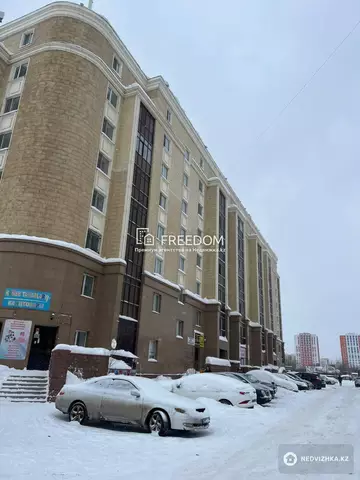 1-комнатная квартира, этаж 2 из 9, 36 м²