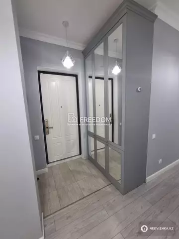 3-комнатная квартира, этаж 4 из 6, 121 м²