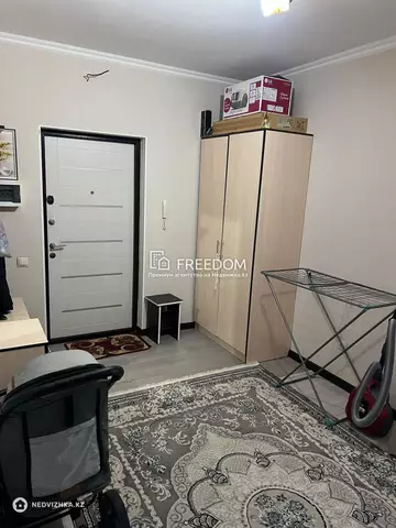 50 м², 1-комнатная квартира, этаж 6 из 9, 50 м², изображение - 2