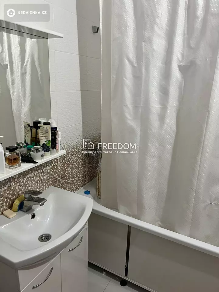 50 м², 1-комнатная квартира, этаж 6 из 9, 50 м², изображение - 1