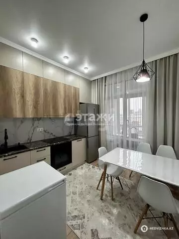 56 м², 2-комнатная квартира, этаж 8 из 12, 56 м², изображение - 2