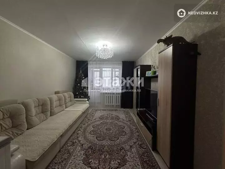 57.1 м², 3-комнатная квартира, этаж 4 из 6, 57 м², изображение - 1