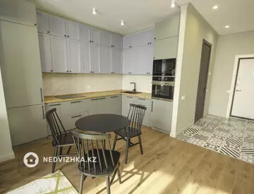 2-комнатная квартира, этаж 10 из 13, 52 м²