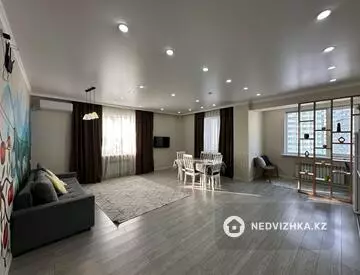 70 м², 2-комнатная квартира, этаж 7 из 10, 70 м², изображение - 0