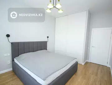 2-комнатная квартира, этаж 8 из 17, 52 м²