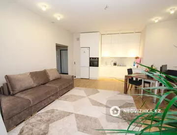 2-комнатная квартира, этаж 8 из 17, 52 м²