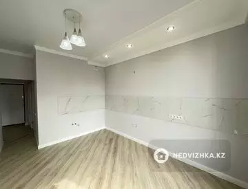 2-комнатная квартира, этаж 7 из 16, 55 м²