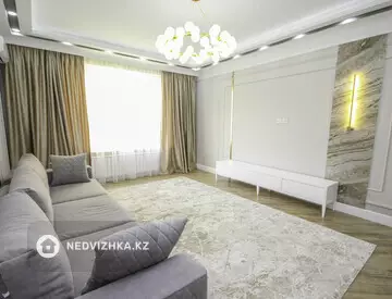 2-комнатная квартира, этаж 9 из 12, 65 м²