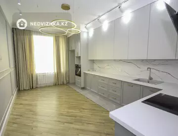 2-комнатная квартира, этаж 9 из 12, 65 м²