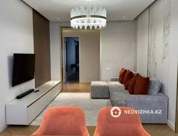 2-комнатная квартира, этаж 1 из 13, 54 м²