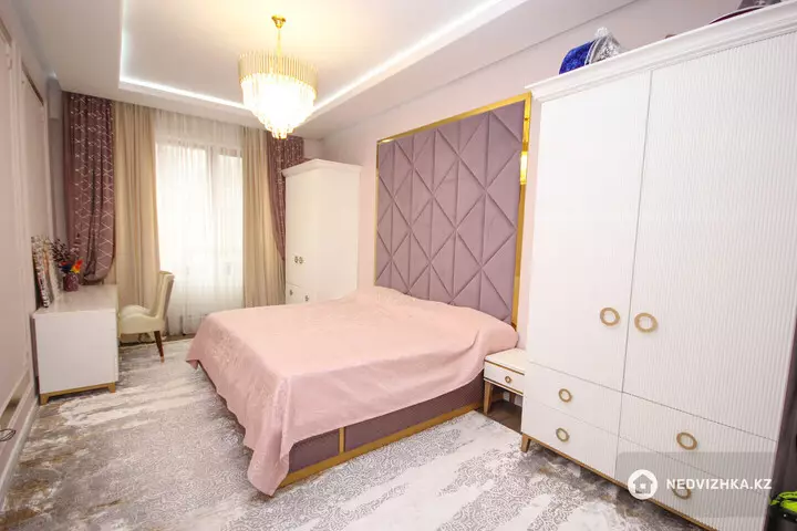 64 м², 2-комнатная квартира, этаж 7 из 12, 64 м², изображение - 1