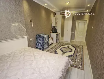 2-комнатная квартира, этаж 8 из 13, 52 м²