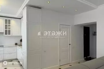 3-комнатная квартира, этаж 3 из 6, 84 м²