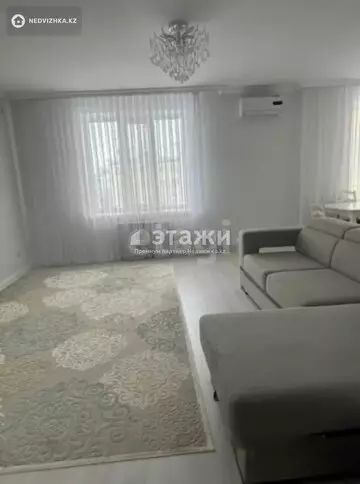 3-комнатная квартира, этаж 3 из 6, 84 м²