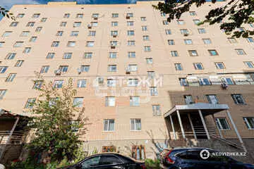 2-комнатная квартира, этаж 8 из 9, 35 м²