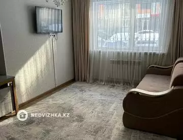 2-комнатная квартира, этаж 1 из 10, 65 м²