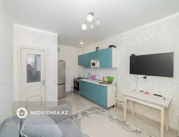 2-комнатная квартира, этаж 8 из 9, 41 м²