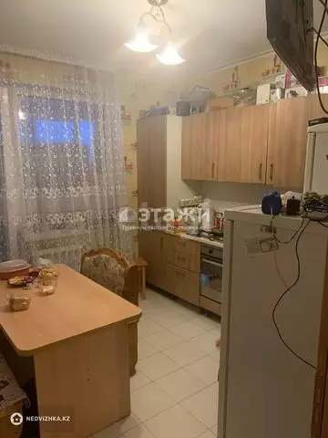 2-комнатная квартира, этаж 4 из 7, 66 м²