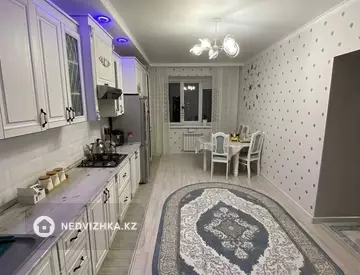 120 м², 3-комнатная квартира, этаж 4 из 5, 120 м², изображение - 2